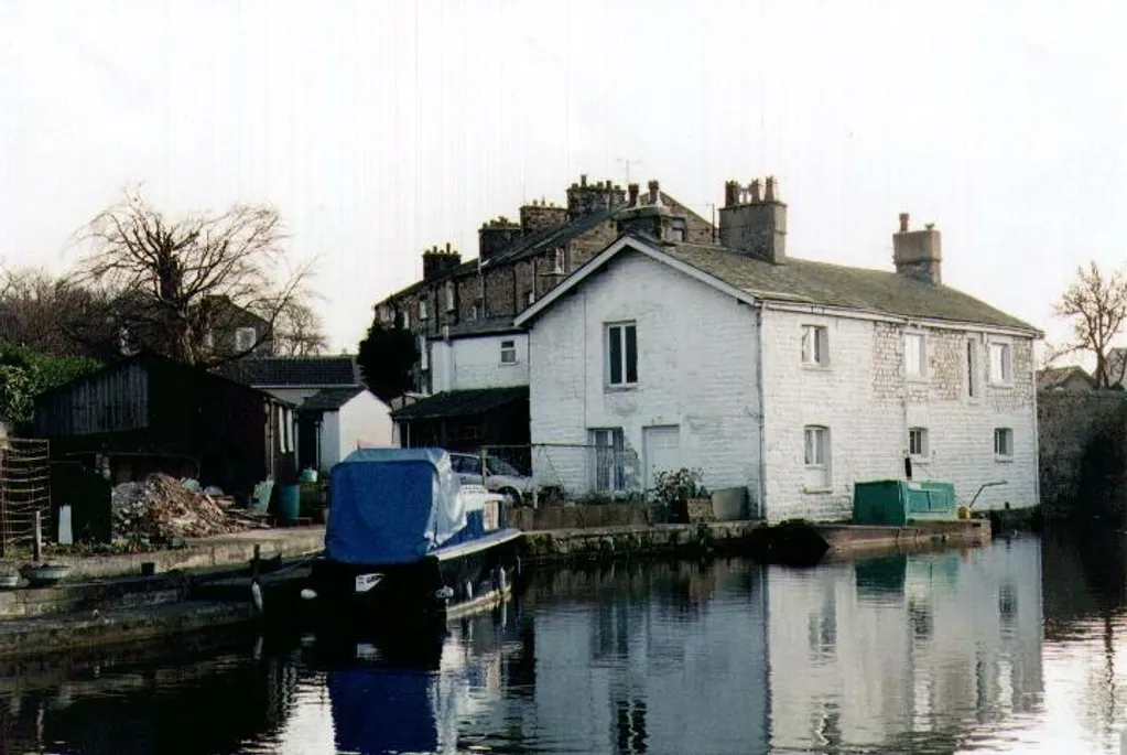 Canal Warehouse